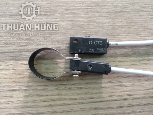 Cảm Biến Từ Sensor SMC D-C73 Dùng Cho Xy Lanh Khí Nén